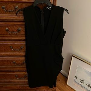 LULUS black dress